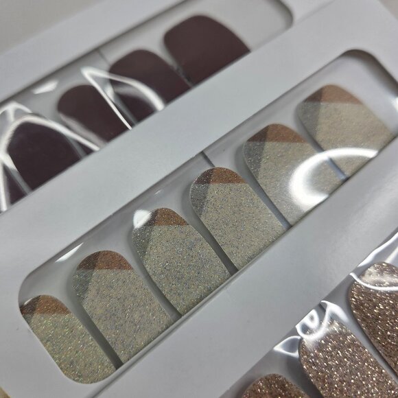 Retired Color Street - Quad Bundle #3 - Picture 4 of 6